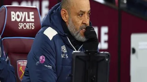 巅峰国际娱乐 资讯 094405 lee